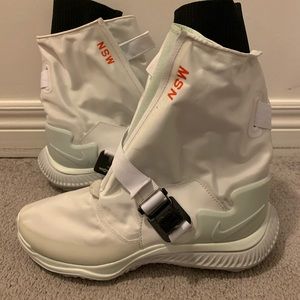 COPY - Nike NikeLab Wmns NSW Gaiter Boot White SZ…